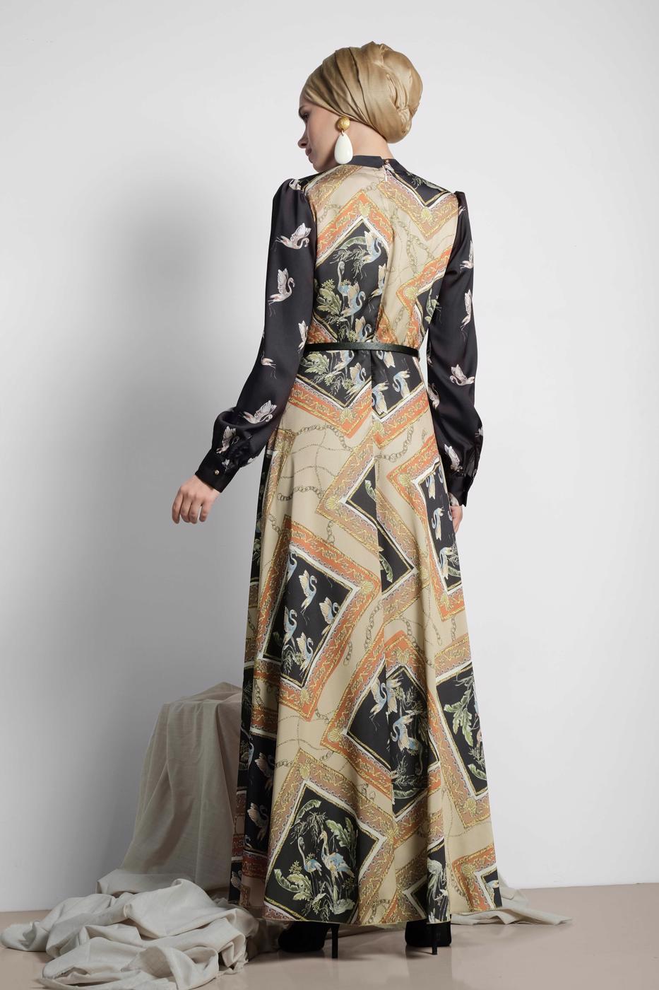 Tesettür giyim BEJ ALVİNA DESENLİ SATEN ELBİSE 4125