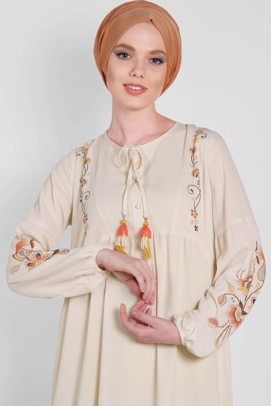 Tesettür giyim EKRU NAKIŞ BASKILI ELBİSE 4292
