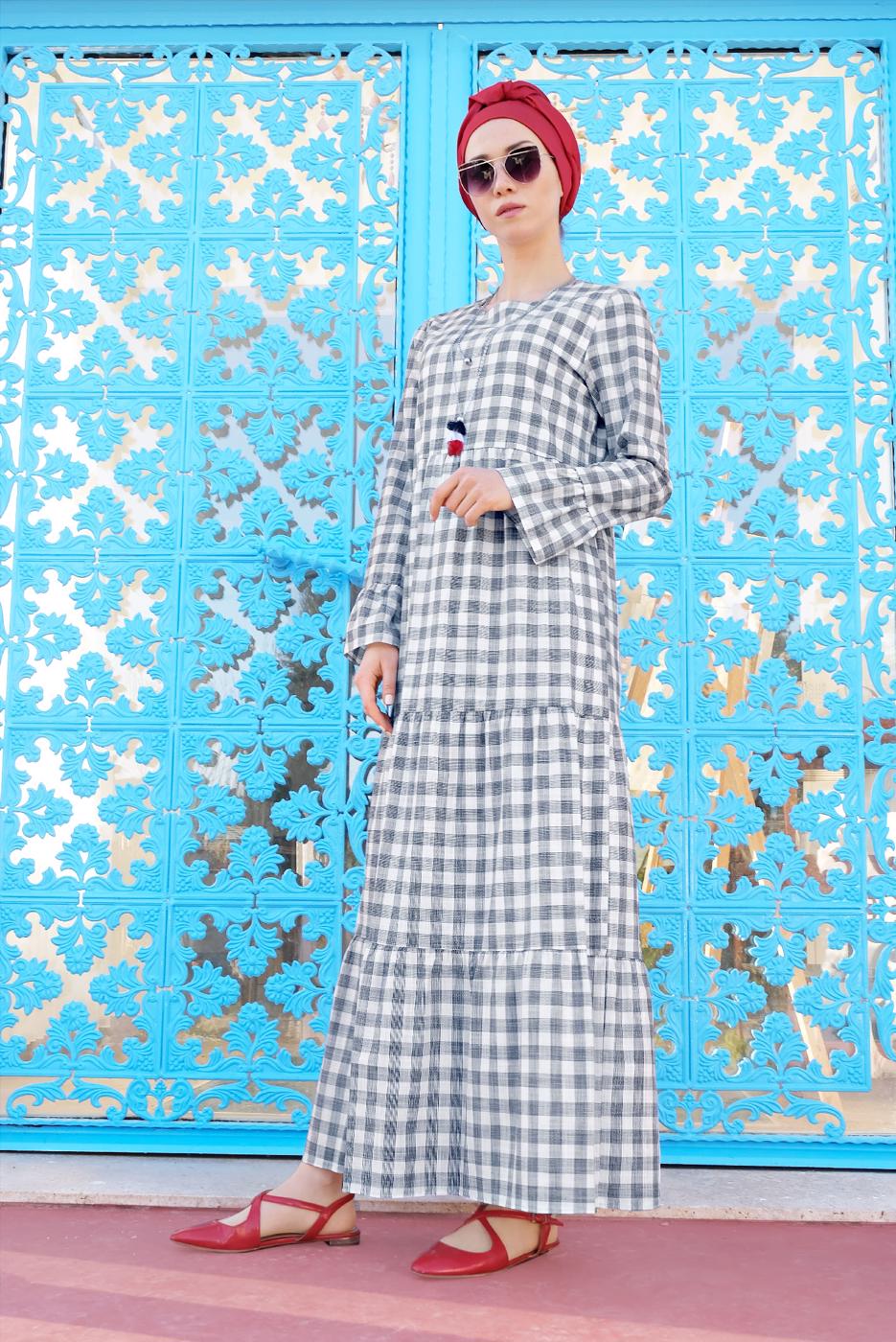 Tesettür giyim LACİVERT PAMUKLU KARELİ VOLANLI ELBİSE 4333