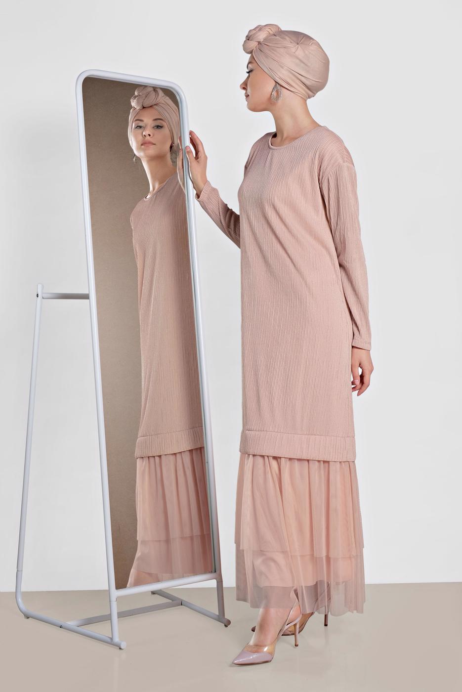 Tesettür giyim PUDRA ALVİNA ETEK UCU TÜL DETAYLI SİMLİ ELBİSE 4443