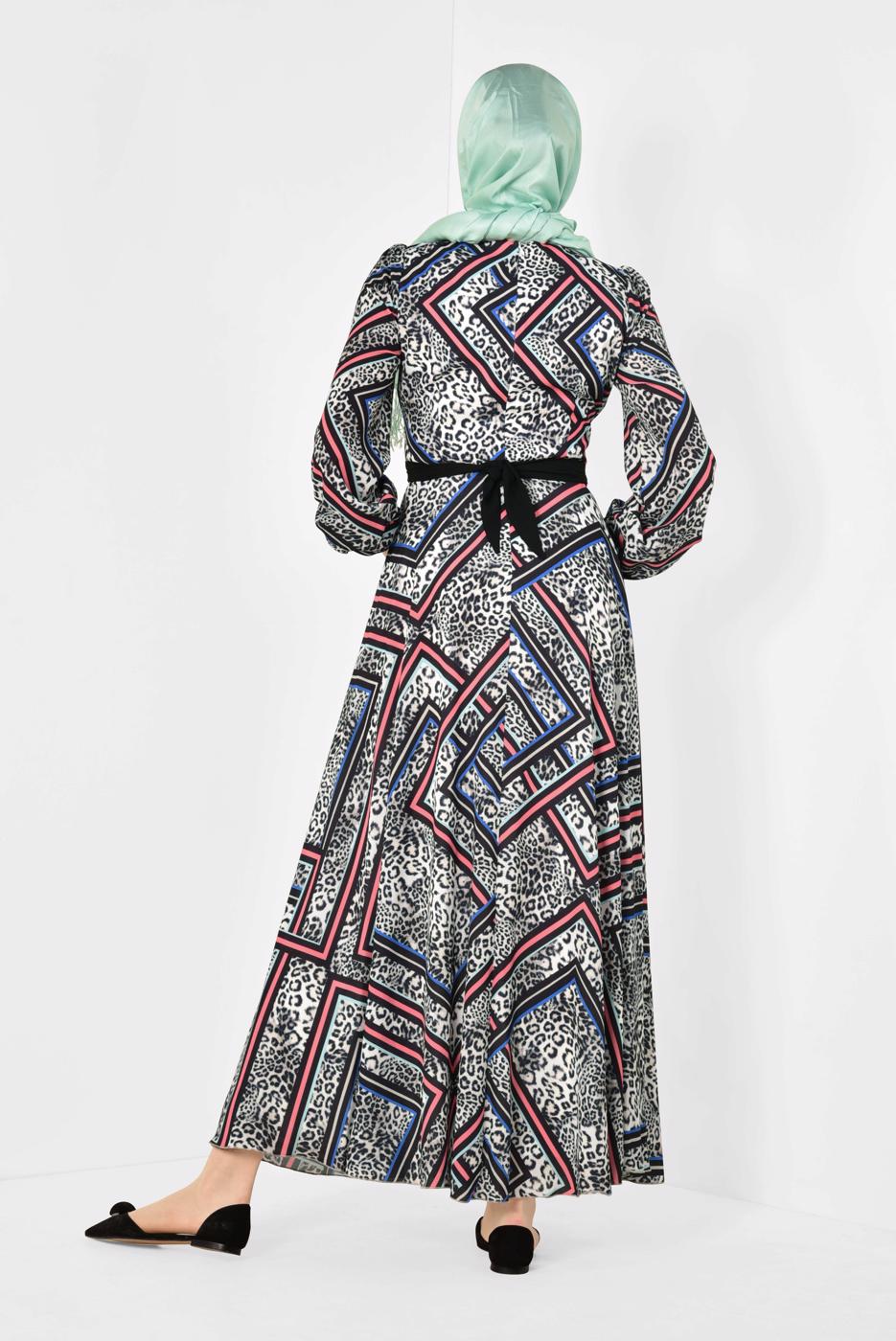 Tesettür giyim GRİ LEOPAR VE GRAFİK DESENLİ ELBİSE 4944