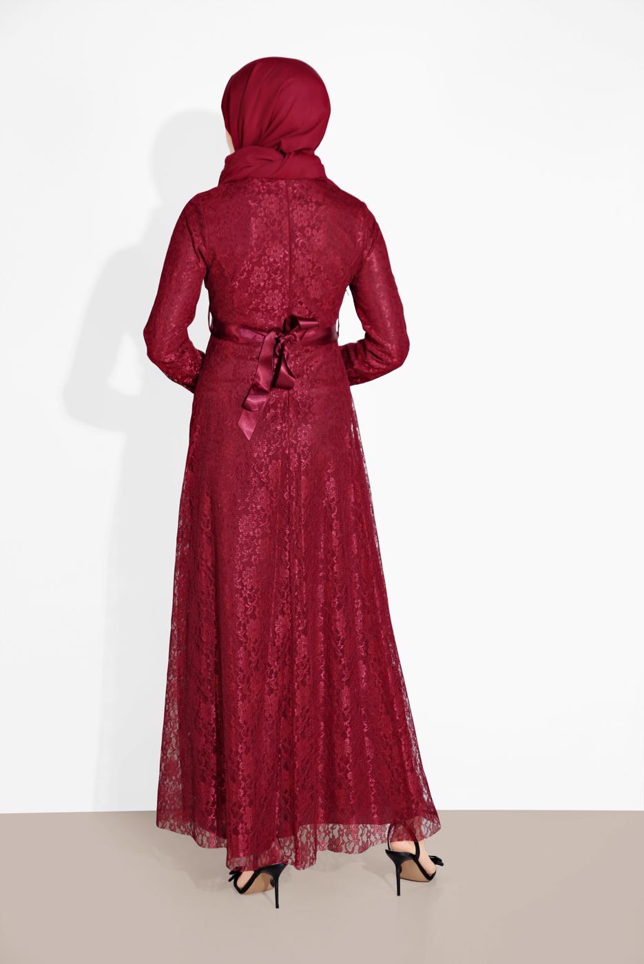 Vêtements hijab ROUGE BORDEAUX ROBE EN DENTELLE À COL ROND AVEC CEINTURE 6665