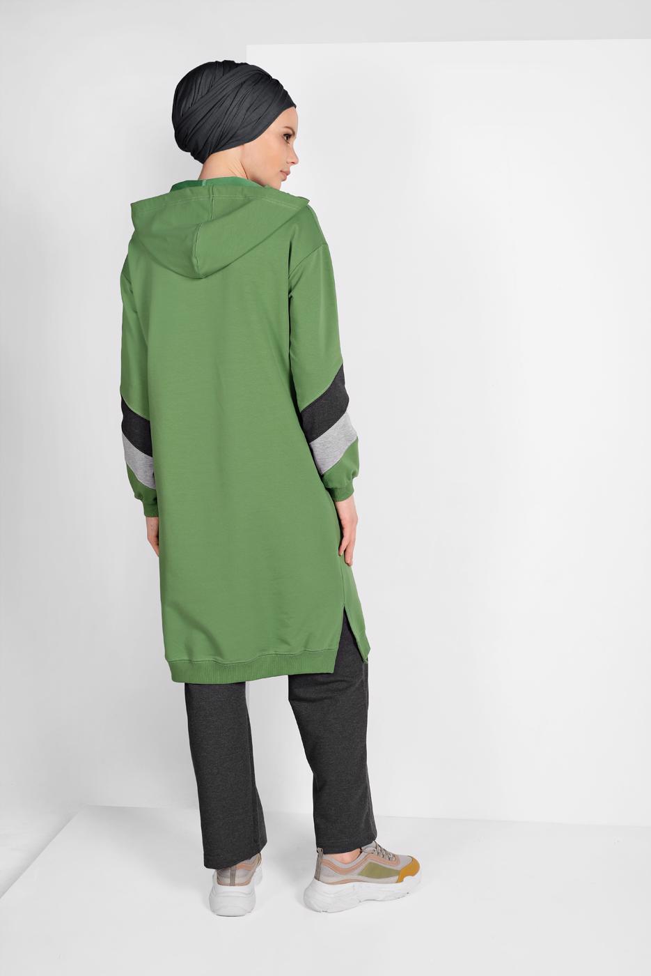 Tesettür giyim YEŞİL KAPÜŞONLU EŞOFMAN TAKIMI 46104