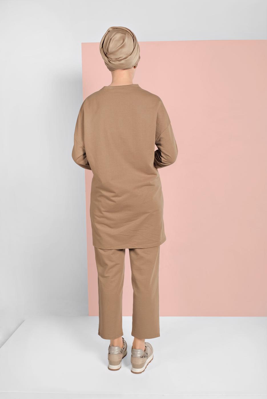 Tesettür giyim KAHVE ÇİZGİ DETAYLI EŞOFMAN TAKIM 038 