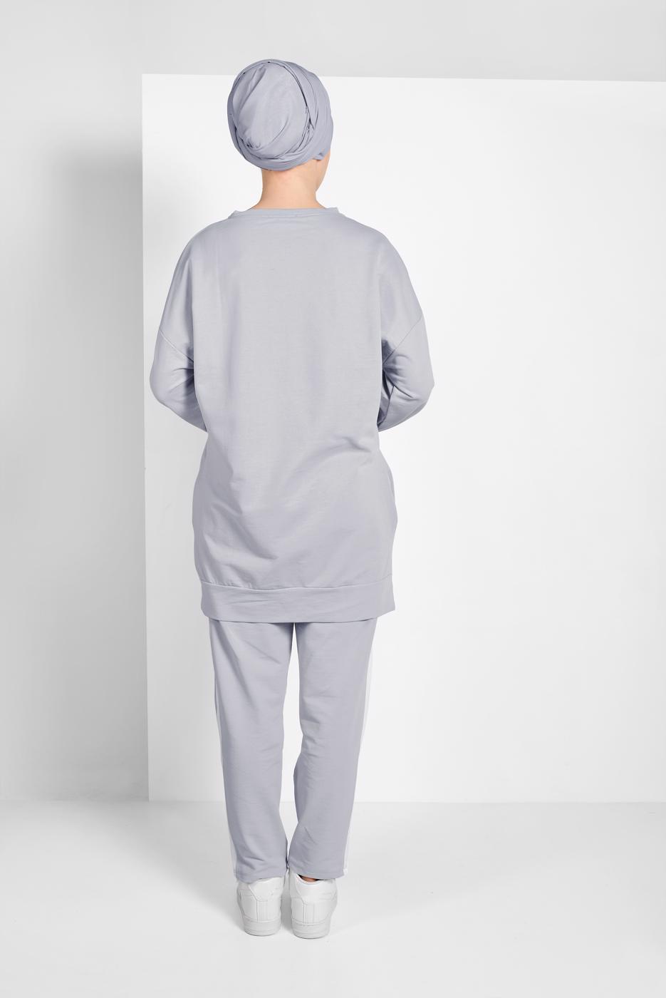 Tesettür giyim GRİ ÇİZGİLİ EŞOFMAN TAKIM 138