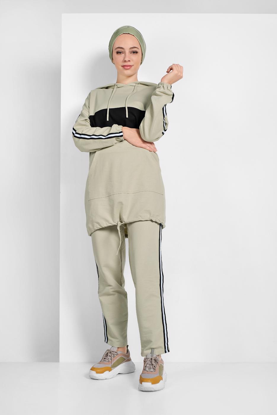 Tesettür giyim YEŞİL ETEK UCU BÜZGÜLÜ EŞOFMAN TAKIMI 838