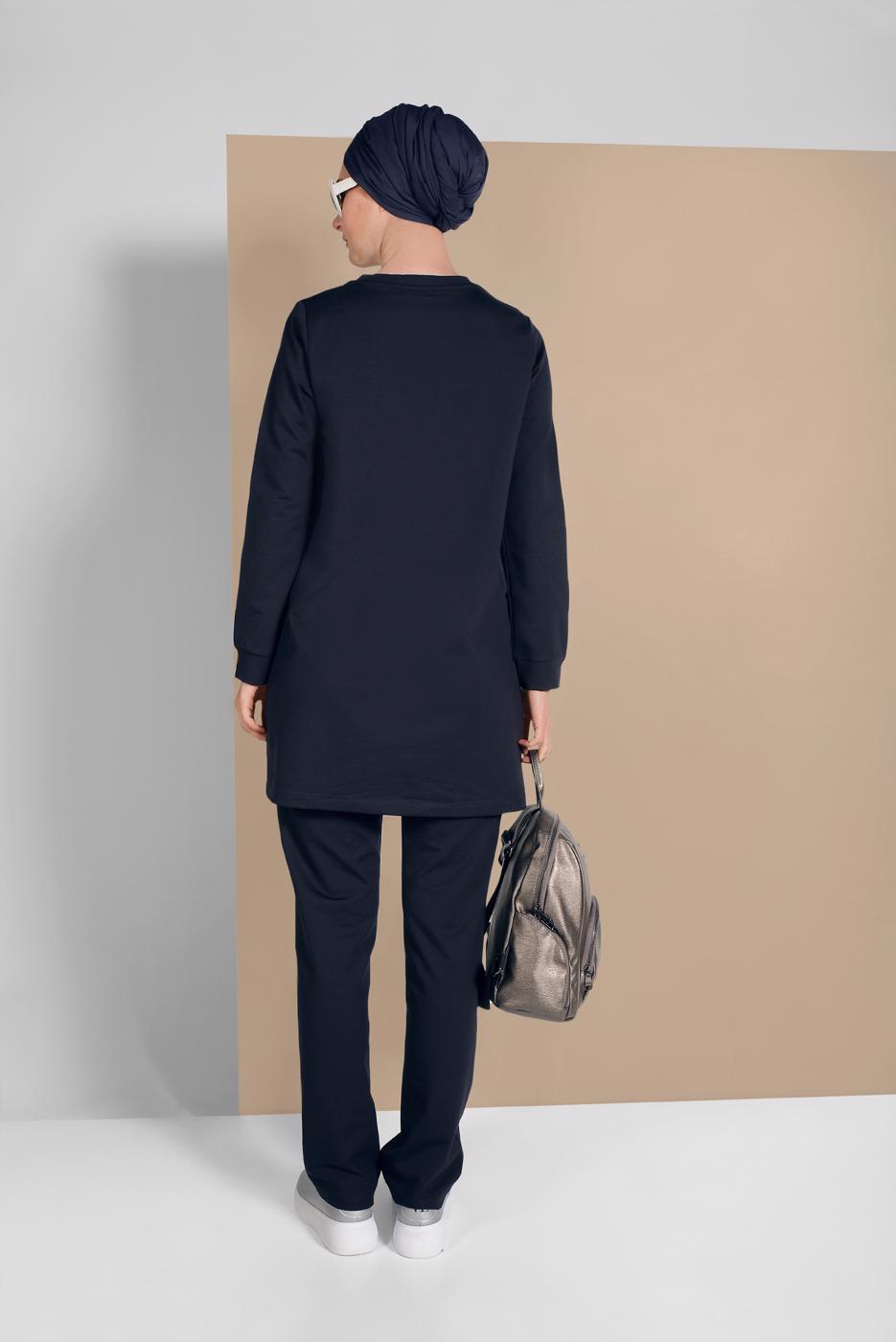 Tesettür giyim LACİVERT ŞERİT DETAYLI İKİ RENK İKİLİ PANTOLONLU EŞOFMAN TAKIMI 8619