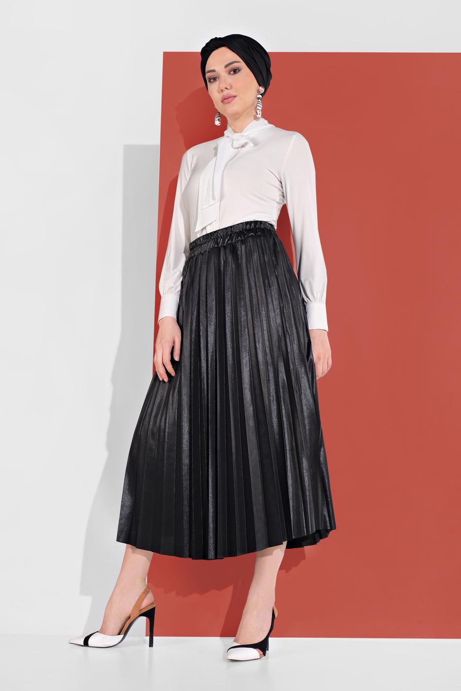 Tesettür giyim SİYAH BELİ LASTİKLİ PİLELİ ETEK 5607