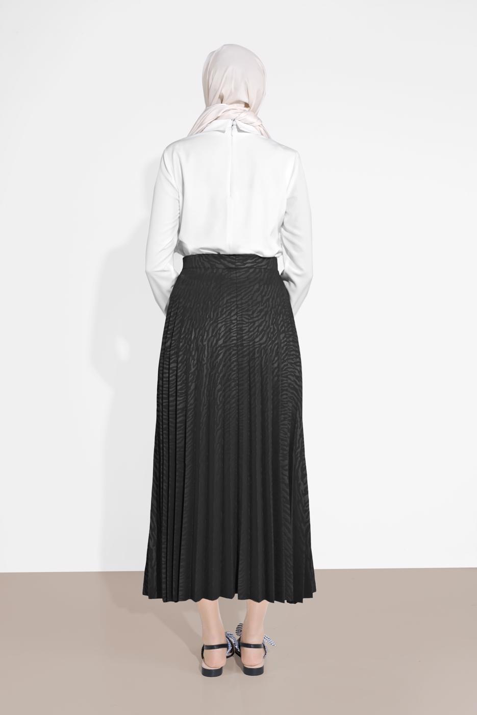 Tesettür giyim SİYAH PİLİSELİ DESENLİ ETEK  8161 