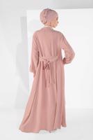 Tesettür giyim PUDRA BOYDAN DÜĞMELİ KUŞAKLI FERACE 01206 