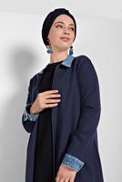 Vêtements hijab BLEU MARINE UN MANTEAU PLEINE LONGEUR EN COTON AVEC D&prime;UNE FERMETURE ÉCLAIR 13206