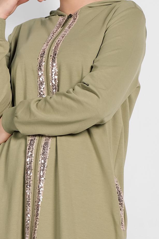 Tesettür giyim YEŞİL PUL İŞLEMELİ KAPÜŞONLU FERACE 20206 - TRENDTESETTÜR