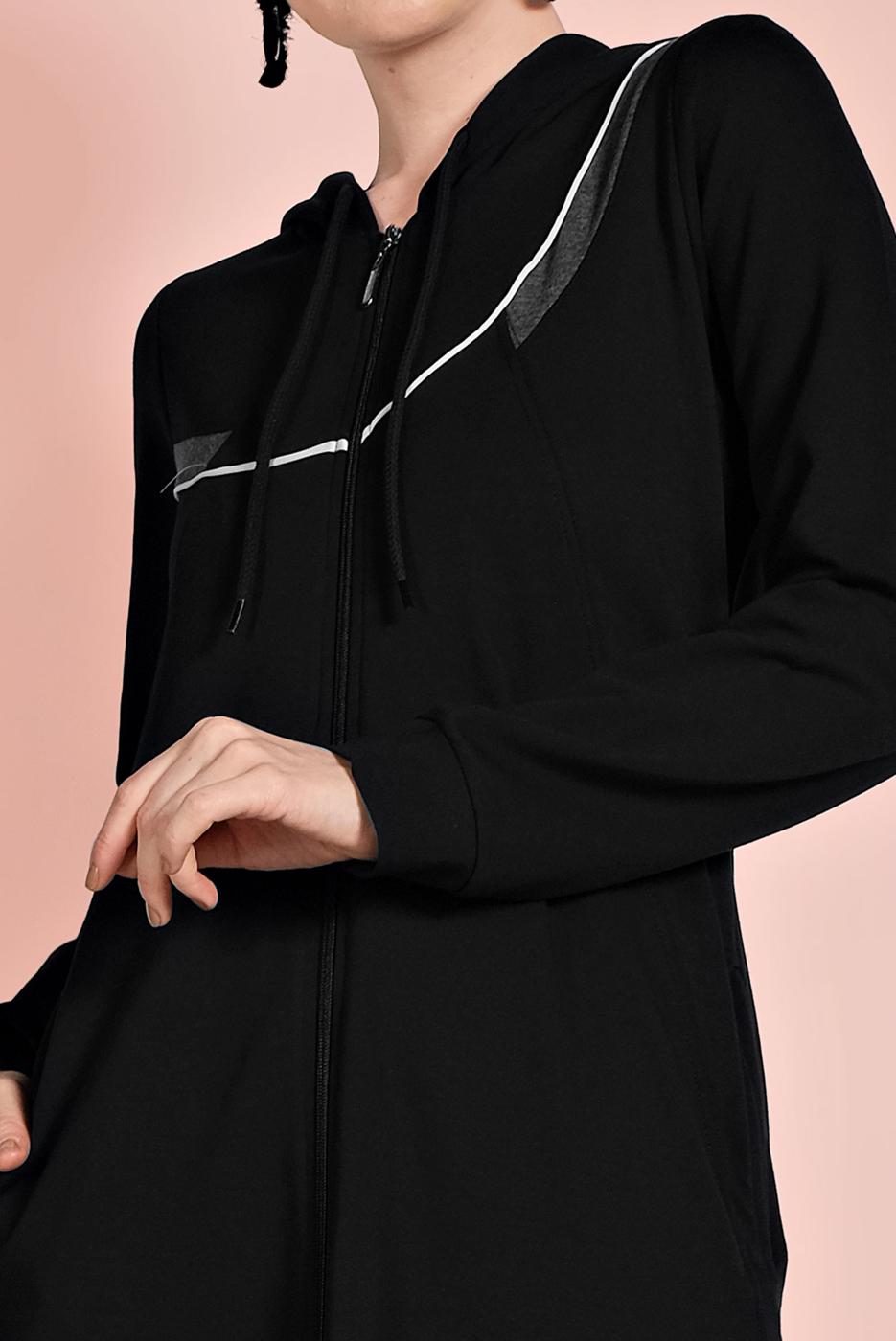 Tesettür giyim SİYAH KAPÜŞONLU BOYDAN FERMUARLI EŞOFMAN FERACE  0019 