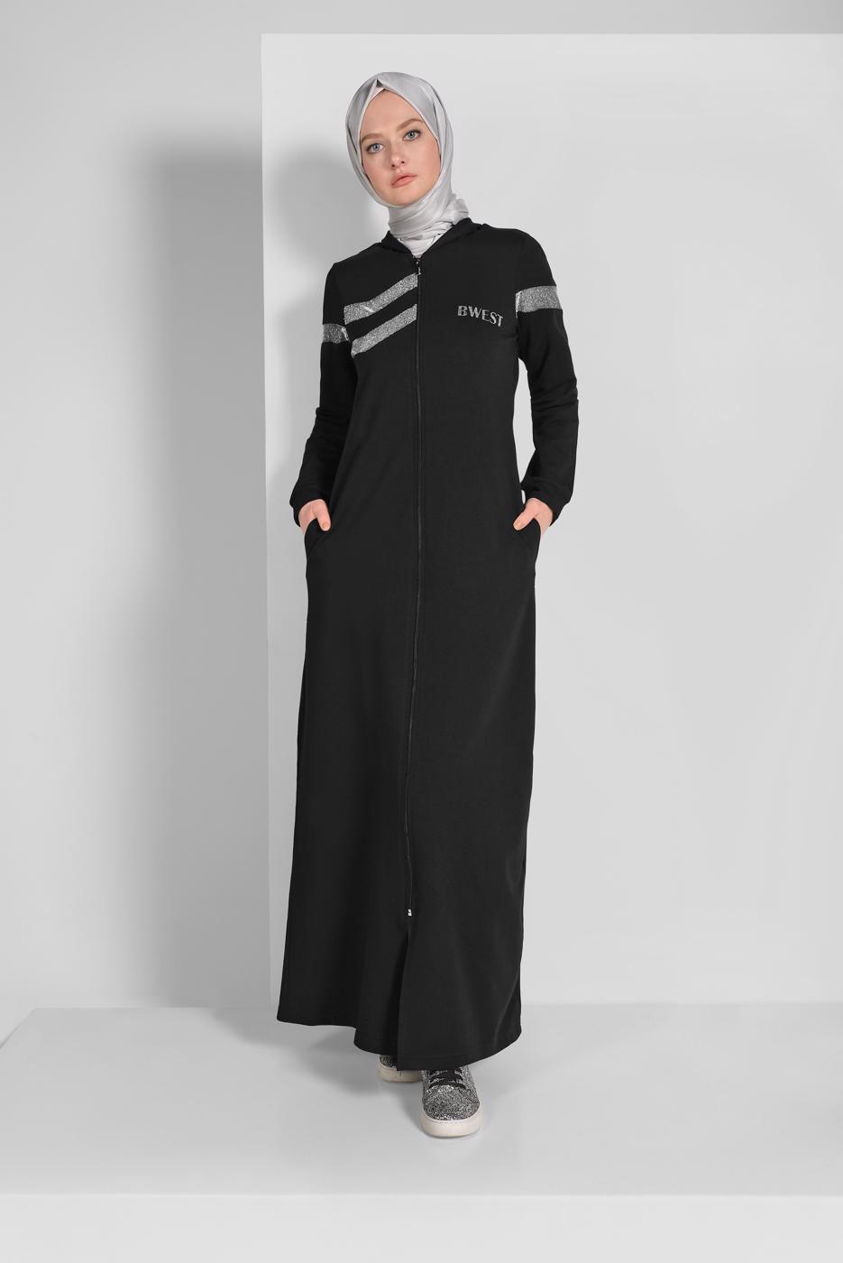Tesettür giyim SİYAH SİM DETAYLI KAPÜŞONLU BOYDAN FERMUARLI SPOR FERACE 1209 