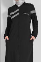 Tesettür giyim SİYAH SİM DETAYLI KAPÜŞONLU BOYDAN FERMUARLI SPOR FERACE 1209 