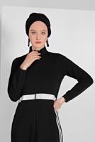 Tesettür giyim SİYAH ÇİZGİ DETAYLI FERMUARLI SPOR FERACE 5119 