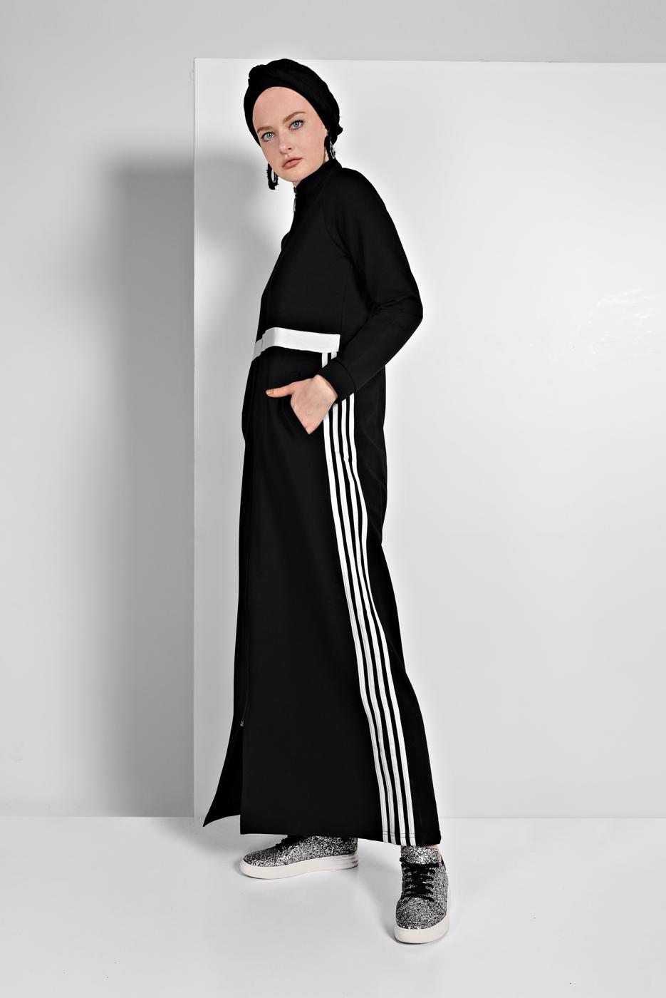 Tesettür giyim SİYAH ÇİZGİ DETAYLI FERMUARLI SPOR FERACE 5119 