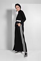 Tesettür giyim SİYAH ÇİZGİ DETAYLI FERMUARLI SPOR FERACE 5119 