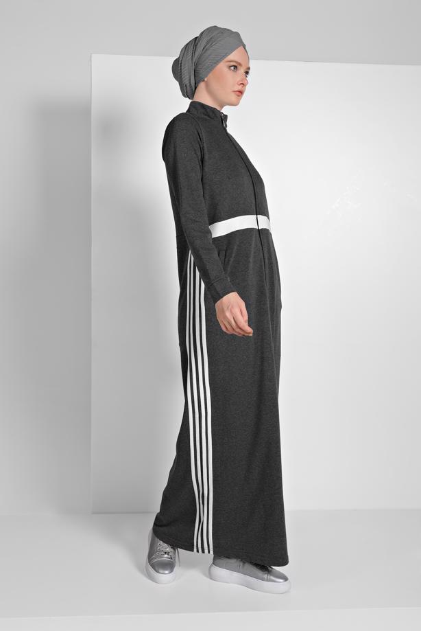 Tesettür giyim GRİ ÇİZGİ DETAYLI FERMUARLI SPOR FERACE 5119  - TRENDTESETTÜR