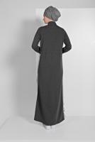 Tesettür giyim GRİ ÇİZGİ DETAYLI FERMUARLI SPOR FERACE 5119 
