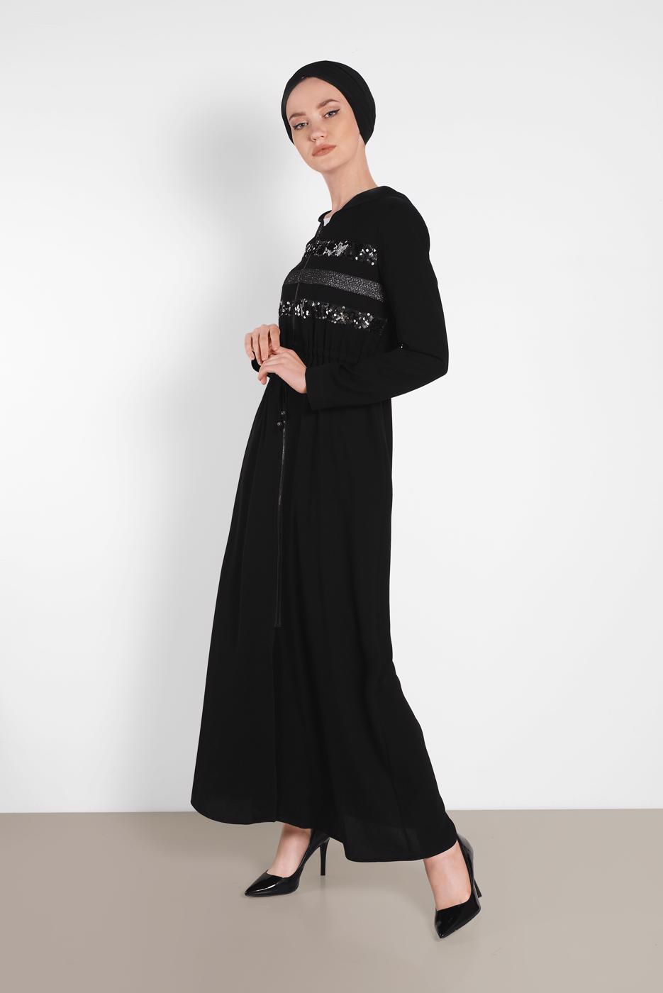 Tesettür giyim SİYAH ALVİNA BEL KISMI BÜZGÜLÜ PUL İŞLEMELİ FERACE 8327