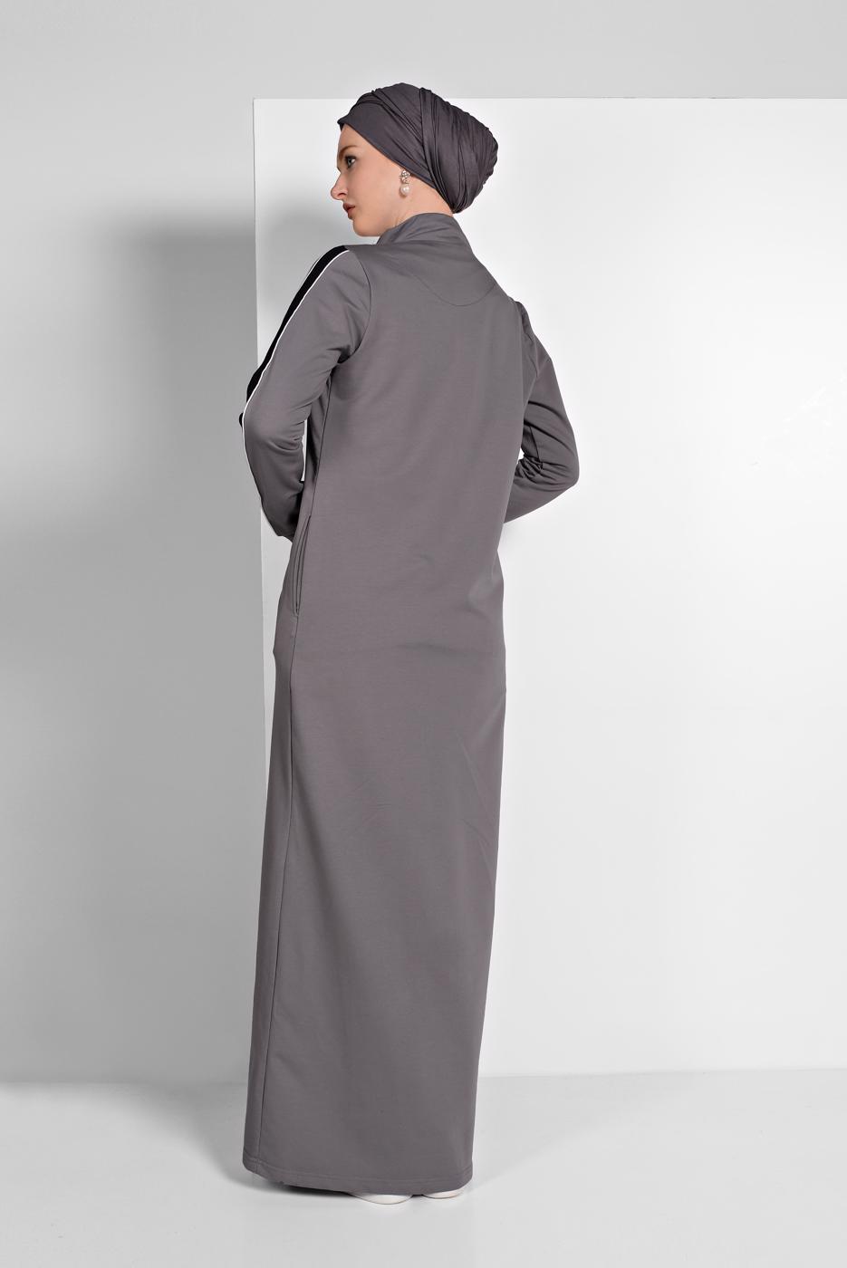 Tesettür giyim GRİ FERMUARLI FERACE 8519