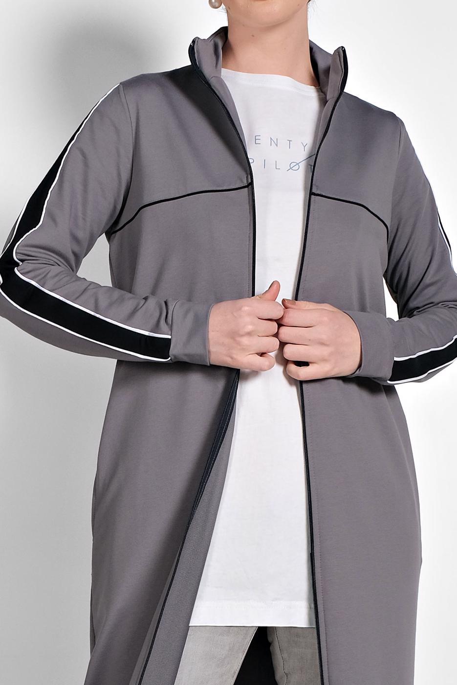 Tesettür giyim GRİ FERMUARLI FERACE 8519