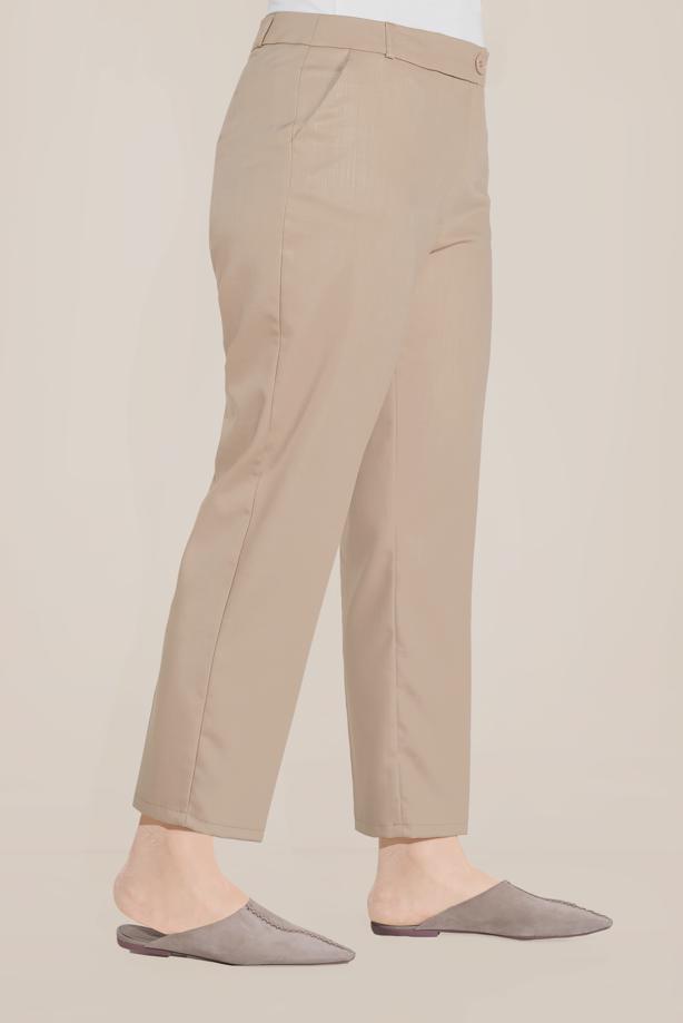 Vêtements hijab BEIGE ALVİNA PANTALON COUPE CAROTTE TAILLE MOYENNE 70098 - TRENDTESETTÜR