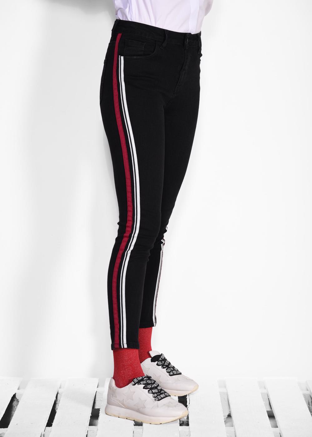 Tesettür giyim SİYAH ALVİNA ŞERİT DETAYLI DENİM PANTOLON 7365