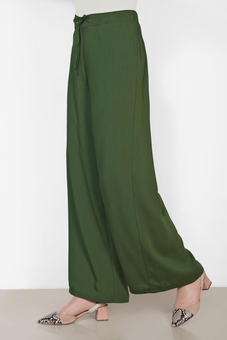 Tesettür giyim HAKİ ALVİNA BEL KISMI BÜZGÜ BAĞCIKLI PANTOLON 7536