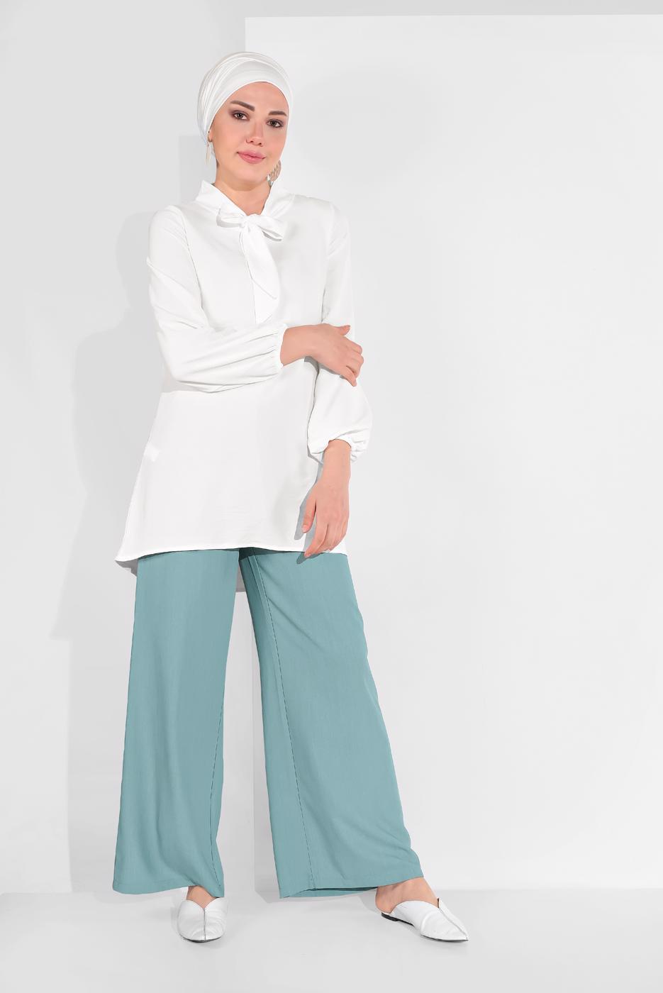 Tesettür giyim MAVİ ALVİNA BEL KISMI BÜZGÜ BAĞCIKLI PANTOLON 7536