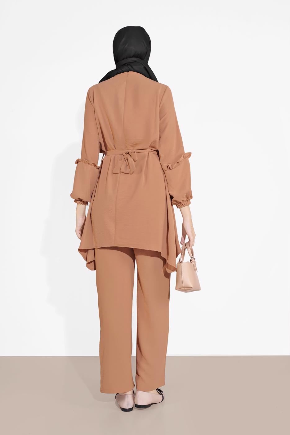 Vêtements hijab BRUN COSTUME AVEC CEINTURE 1161-1 