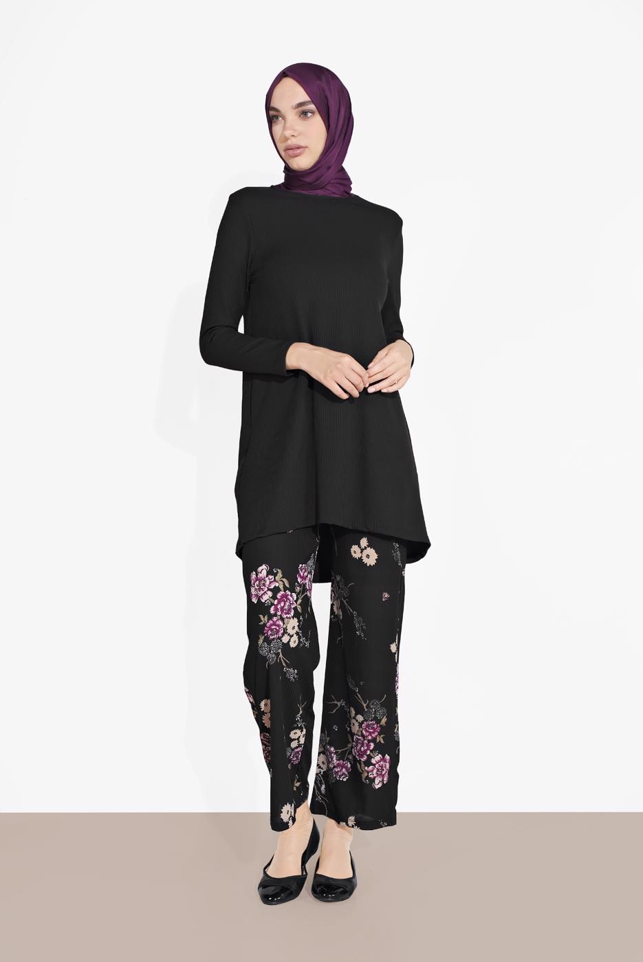 Tesettür giyim SİYAH FİTİLLİ ÇİÇEKLİ PANTOLONLU TAKIM 5716-1