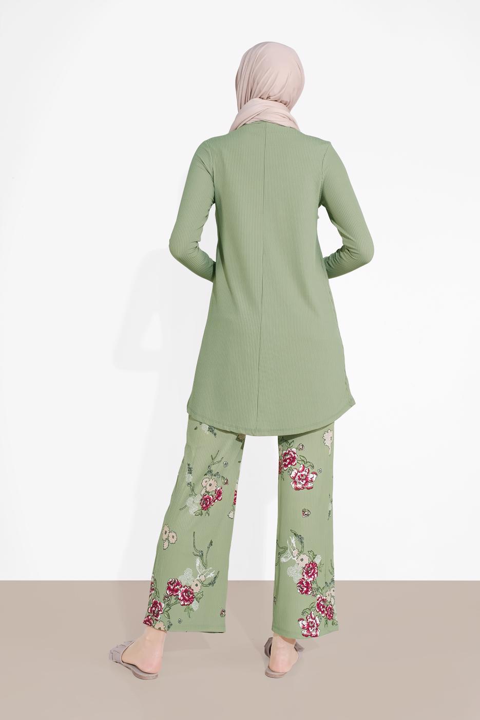 Tesettür giyim HAKİ FİTİLLİ ÇİÇEKLİ PANTOLONLU TAKIM 5716-1