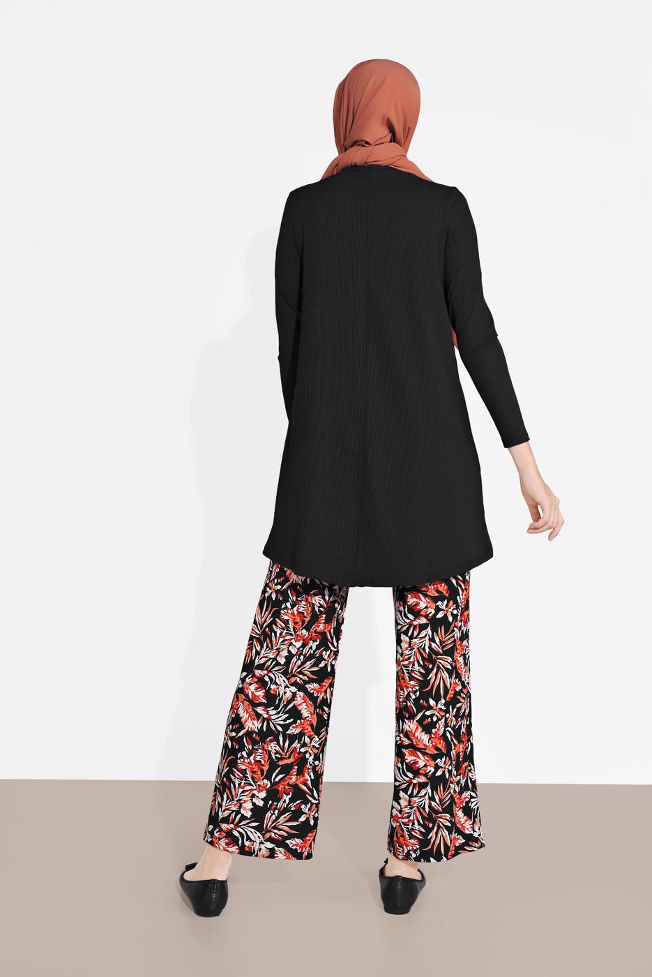 Tesettür giyim SİYAH DESENLİ 2&prime;Lİ PANTOLONLU TAKIM 6175-1 