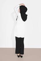 Tesettür giyim KREM KAPÜŞONLU FERMUAR DETAYLI İKİLİ PANTOLONLU TAKIM 0020