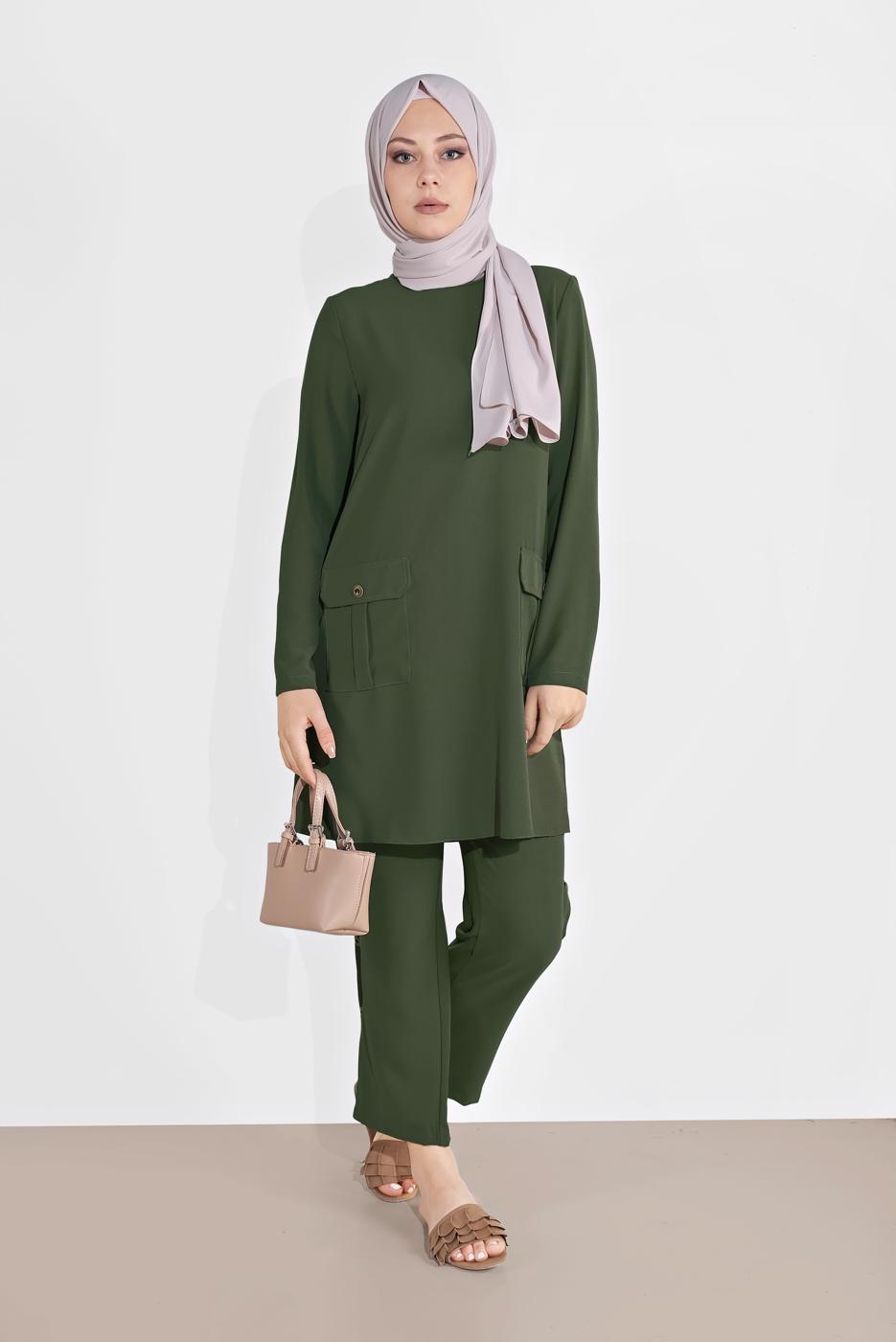 Tesettür giyim HAKİ DÜĞMELİ CEPLİ PANTOLONLU TAKIM 0555