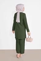 Tesettür giyim HAKİ DÜĞMELİ CEPLİ PANTOLONLU TAKIM 0555
