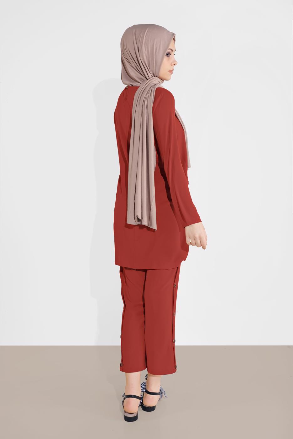 Tesettür giyim KAHVE DÜĞMELİ CEPLİ PANTOLONLU TAKIM 0555