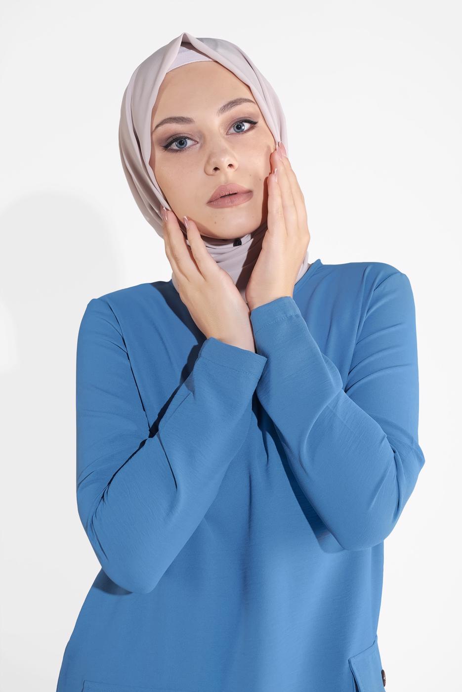 Tesettür giyim MAVİ DÜĞMELİ CEPLİ PANTOLONLU TAKIM 0555