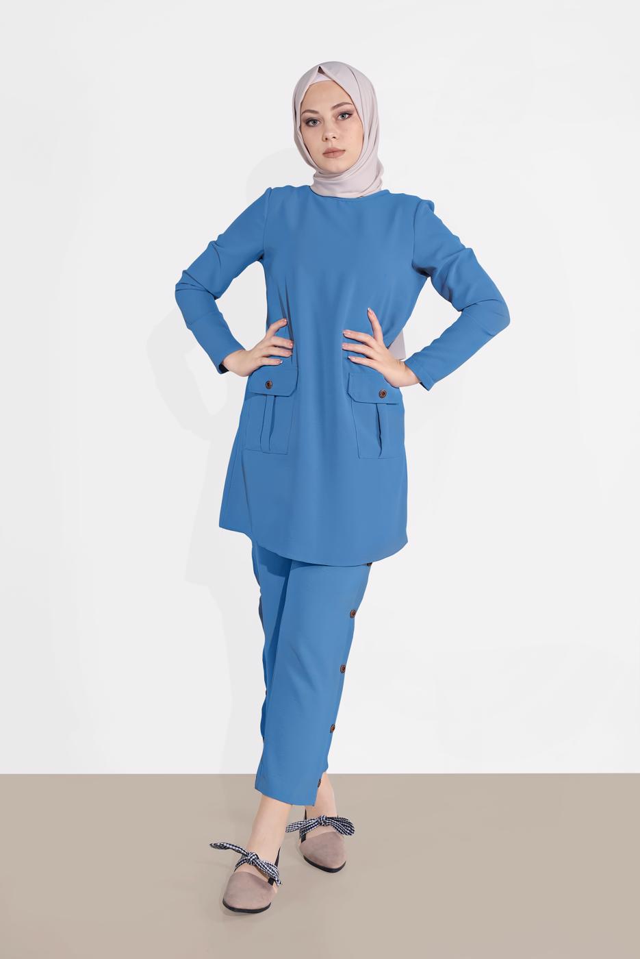 Tesettür giyim MAVİ DÜĞMELİ CEPLİ PANTOLONLU TAKIM 0555