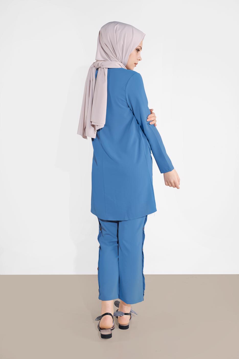 Tesettür giyim MAVİ DÜĞMELİ CEPLİ PANTOLONLU TAKIM 0555
