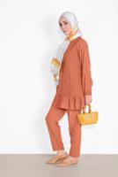 Tesettür giyim KAHVE ETEK UCU BÜZGÜLÜ PANTOLONLU TAKIM  936 