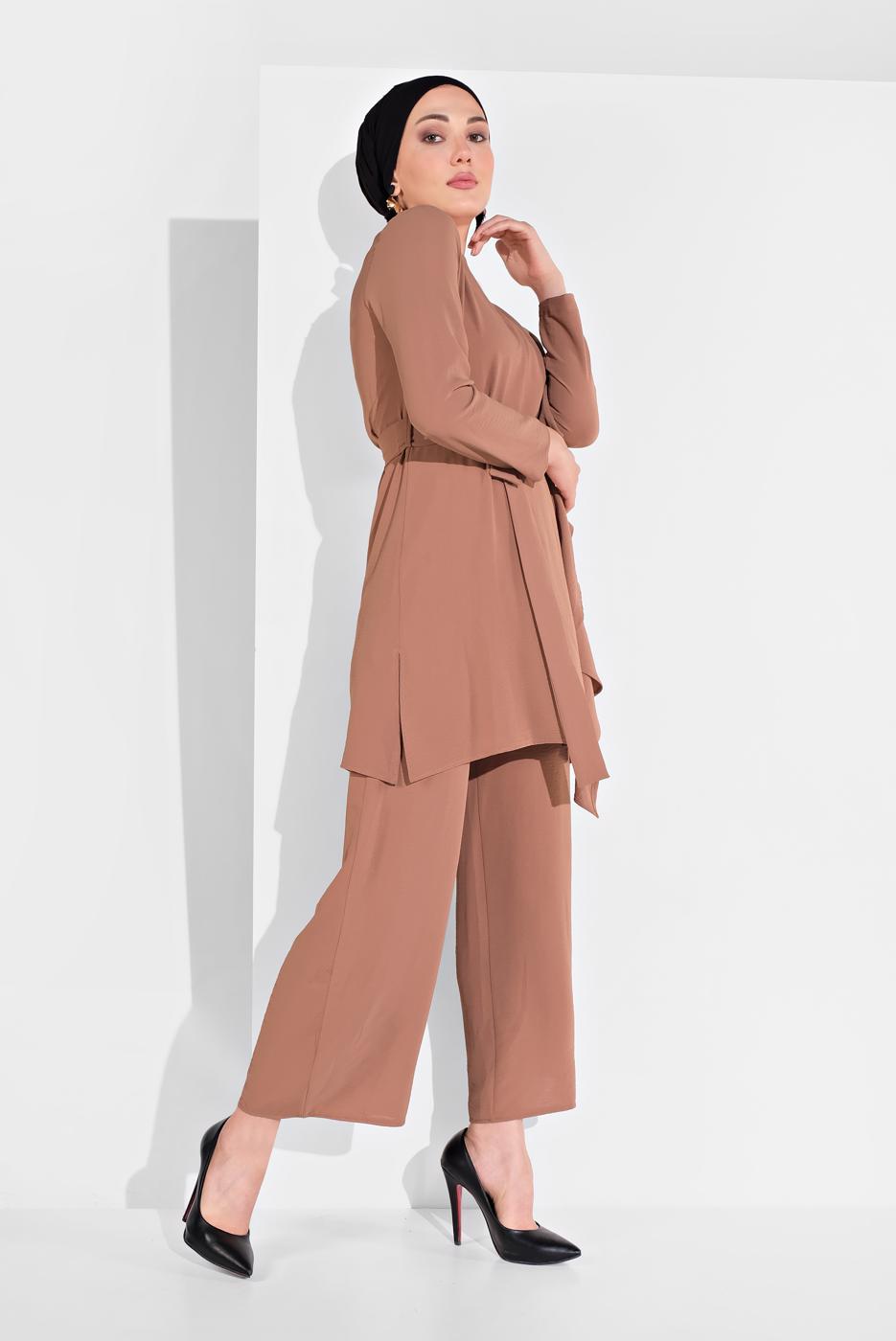 Tesettür giyim PEMBE FIRFIR DETAYLI 2&prime;Lİ PANTOLONLU TAKIM 1002