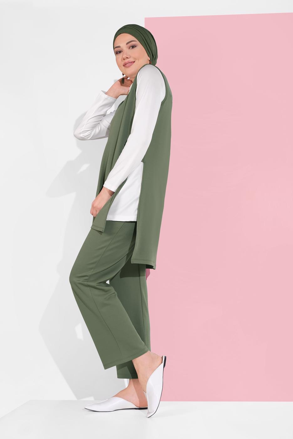 Tesettür giyim HAKİ YANDAN YIRTMAÇLI 3&prime;LÜ PANTOLONLU TAKIM 1405