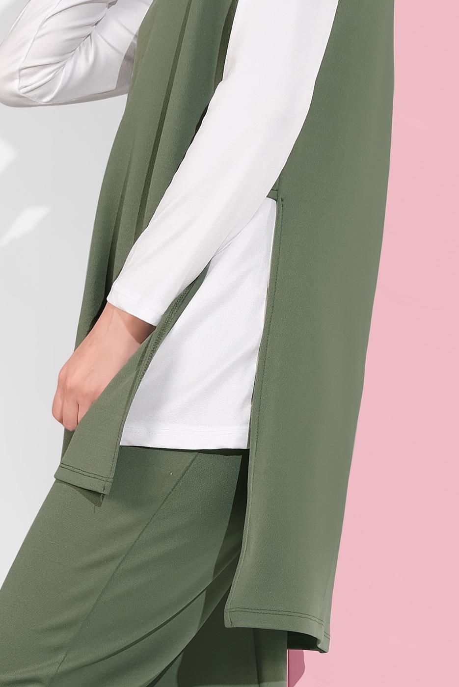 Tesettür giyim HAKİ YANDAN YIRTMAÇLI 3&prime;LÜ PANTOLONLU TAKIM 1405