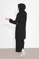 Tesettür giyim SİYAH MANŞETLERİ LASTİKLİ ŞERİT DETAYLI PANTOLONLU TAKIM 2120 