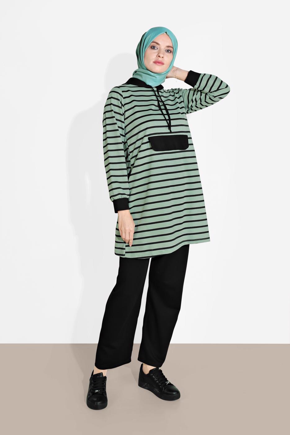 Tesettür giyim YEŞİL ÇİZGİLİ KAPÜŞONLU EŞOFMAN TAKIM 2426