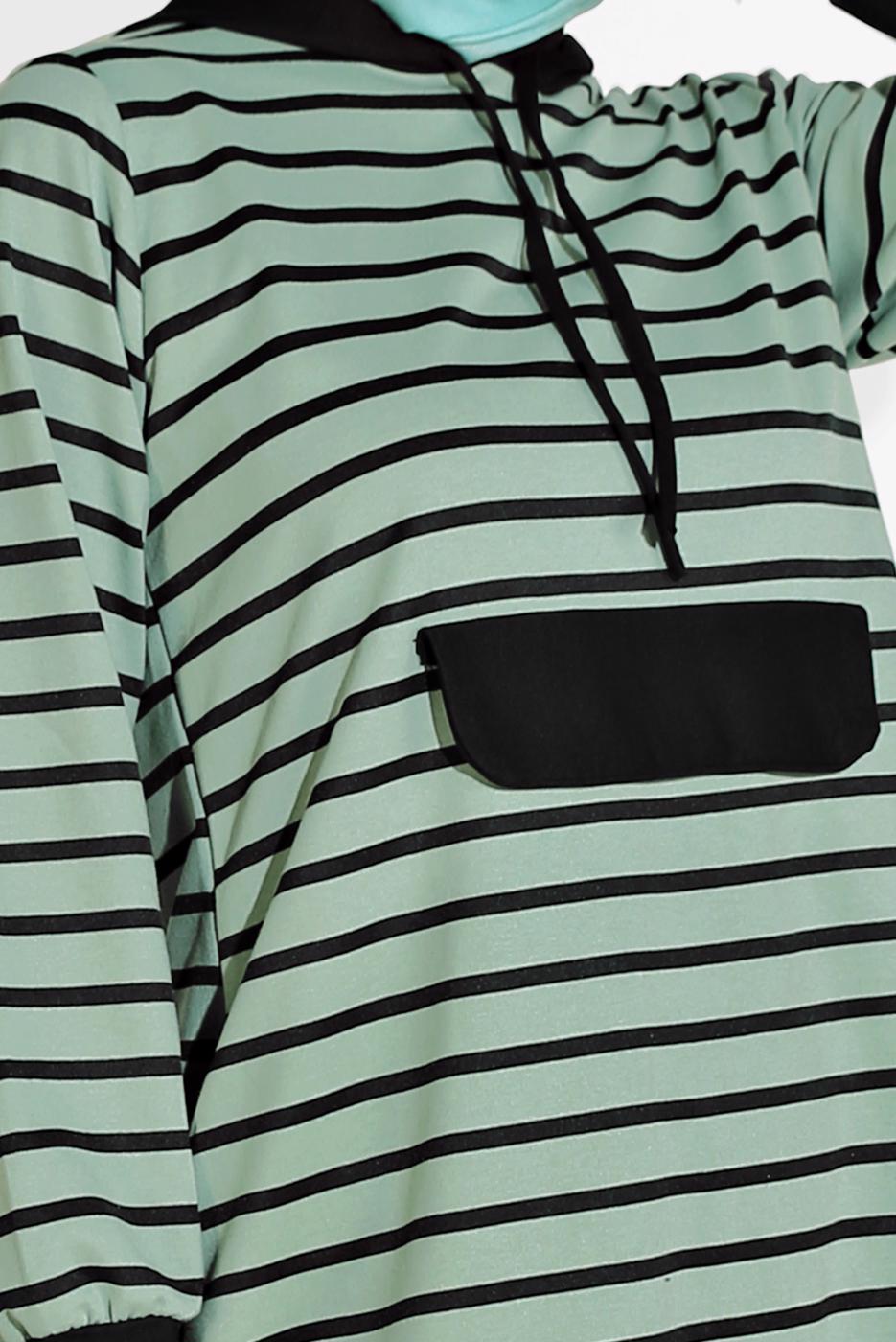 Tesettür giyim YEŞİL ÇİZGİLİ KAPÜŞONLU EŞOFMAN TAKIM 2426