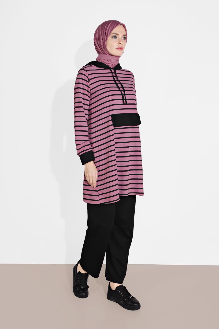 Tesettür giyim PEMBE ÇİZGİLİ KAPÜŞONLU EŞOFMAN TAKIM 2426